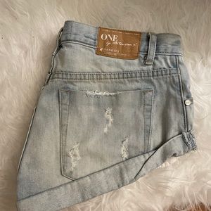 ONE TEASPOON Bandits Jean shorts size 25